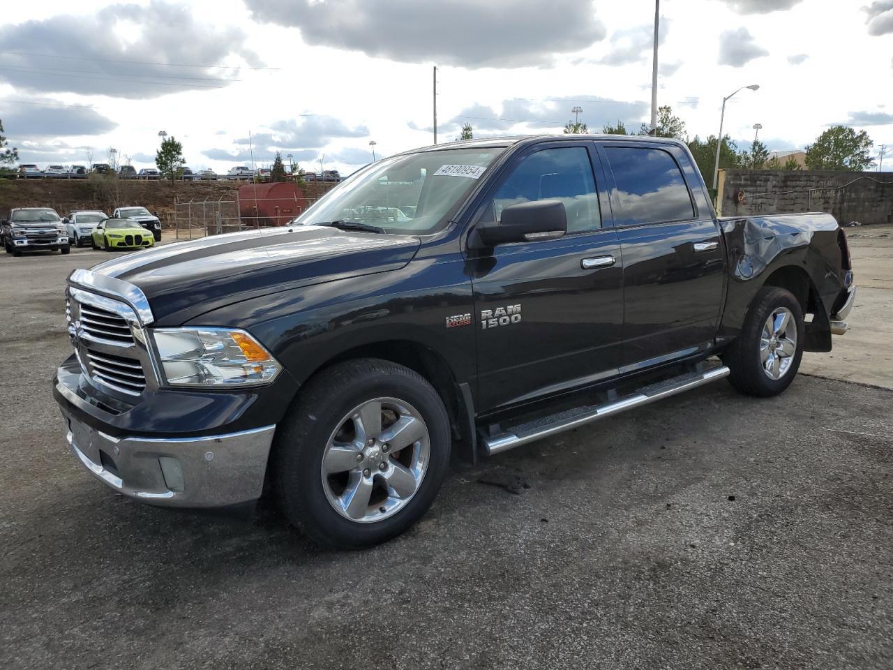 2018 RAM 1500 SLT