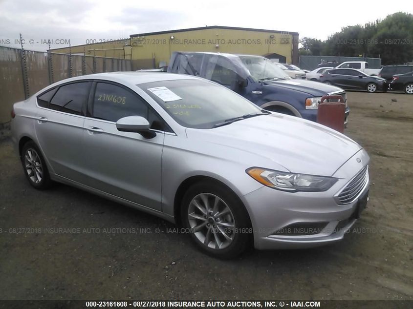 2017 FORD FUSION SE