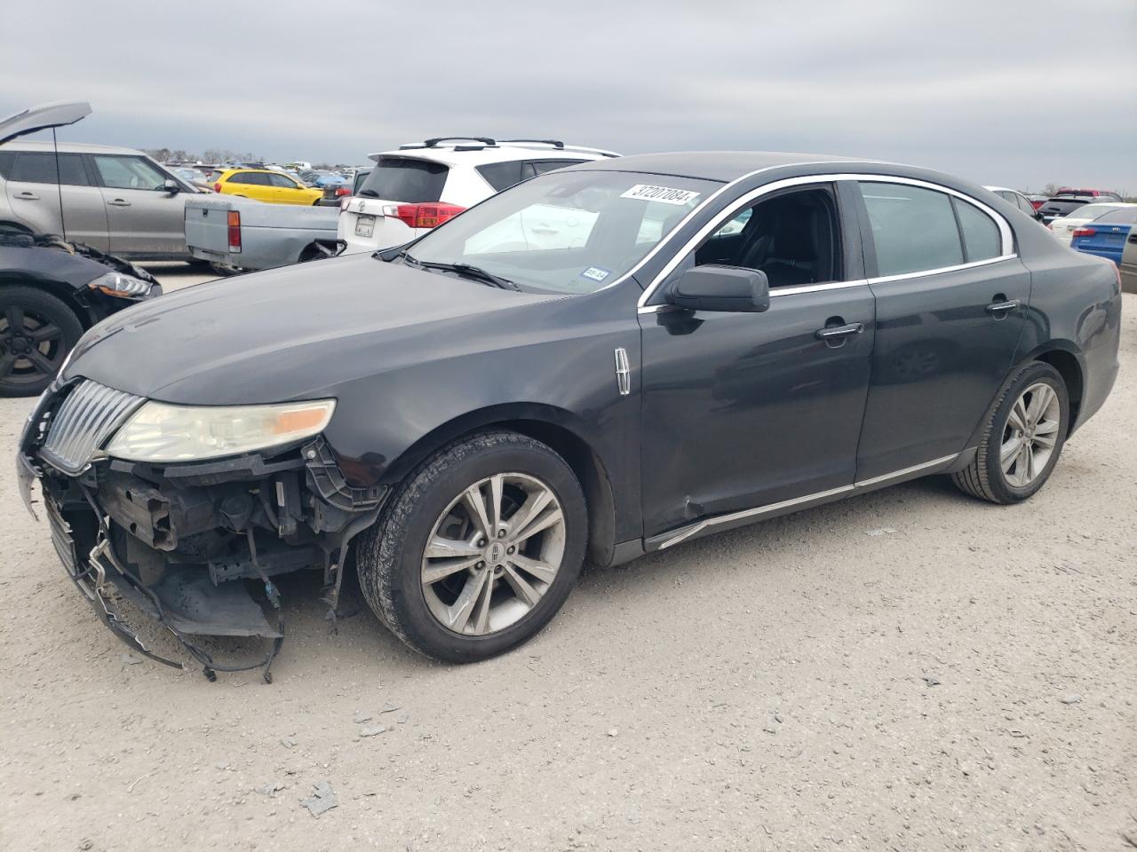 2010 LINCOLN MKS