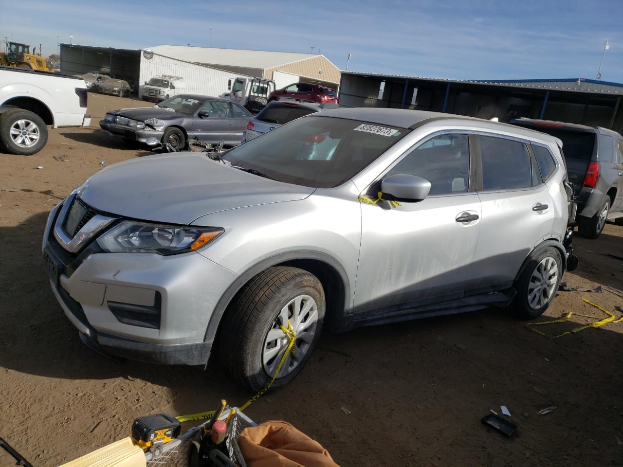 2017 NISSAN ROGUE S