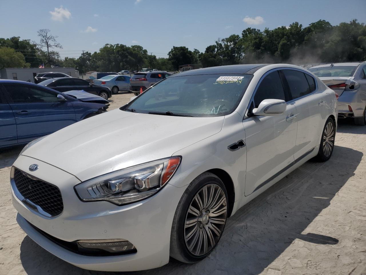 2015 KIA K900