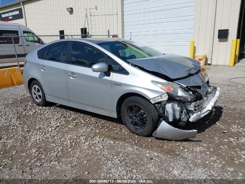 2015 TOYOTA PRIUS FOUR