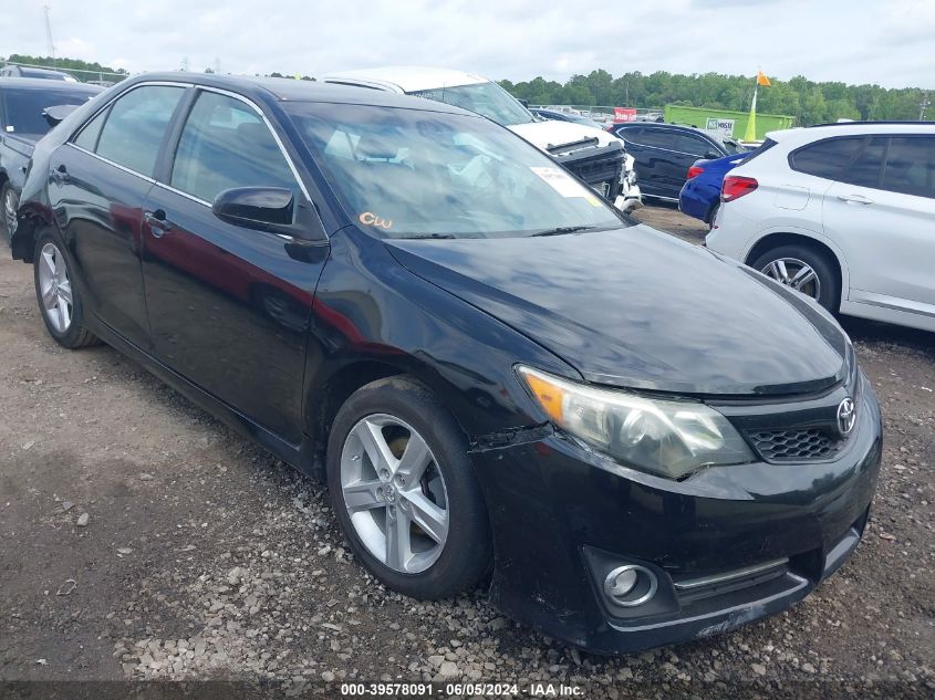 2013 TOYOTA CAMRY SE