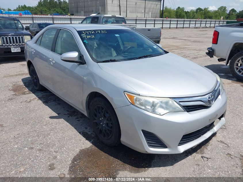 2013 TOYOTA CAMRY LE