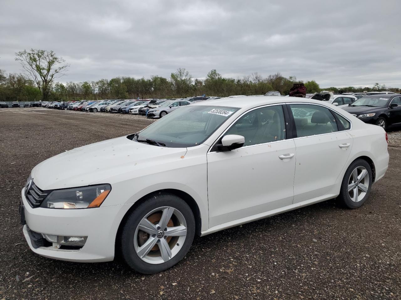 2015 VOLKSWAGEN PASSAT S