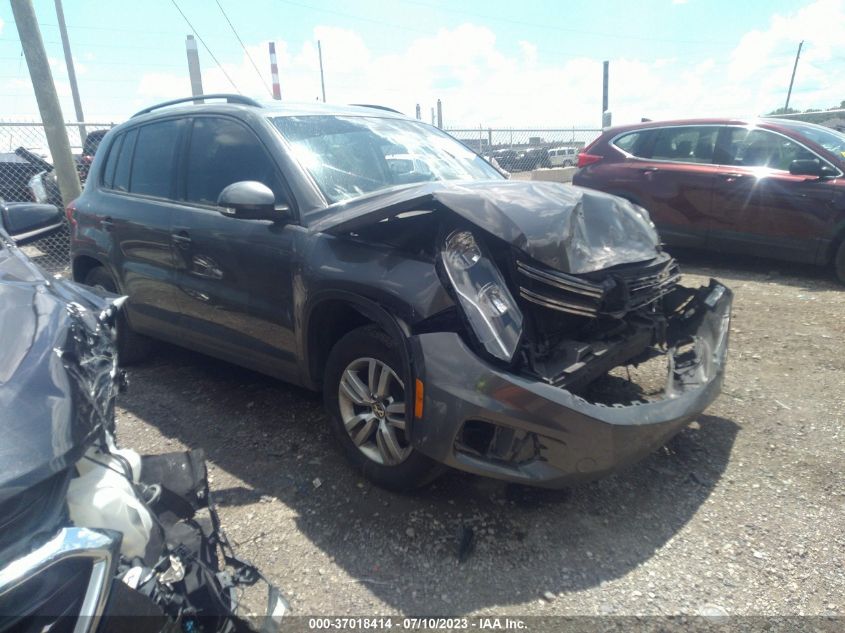 2016 VOLKSWAGEN TIGUAN S