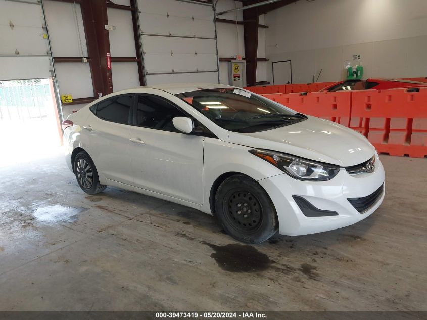 2016 HYUNDAI ELANTRA SE