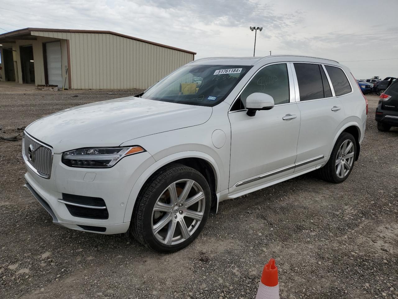 2017 VOLVO XC90 T8