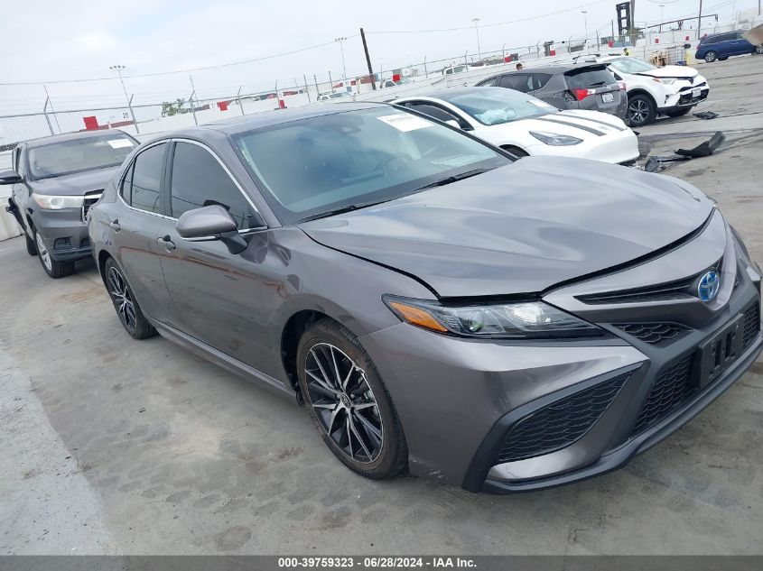 2024 TOYOTA CAMRY HYBRID SE