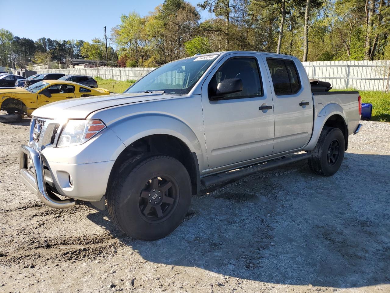 2014 NISSAN FRONTIER S