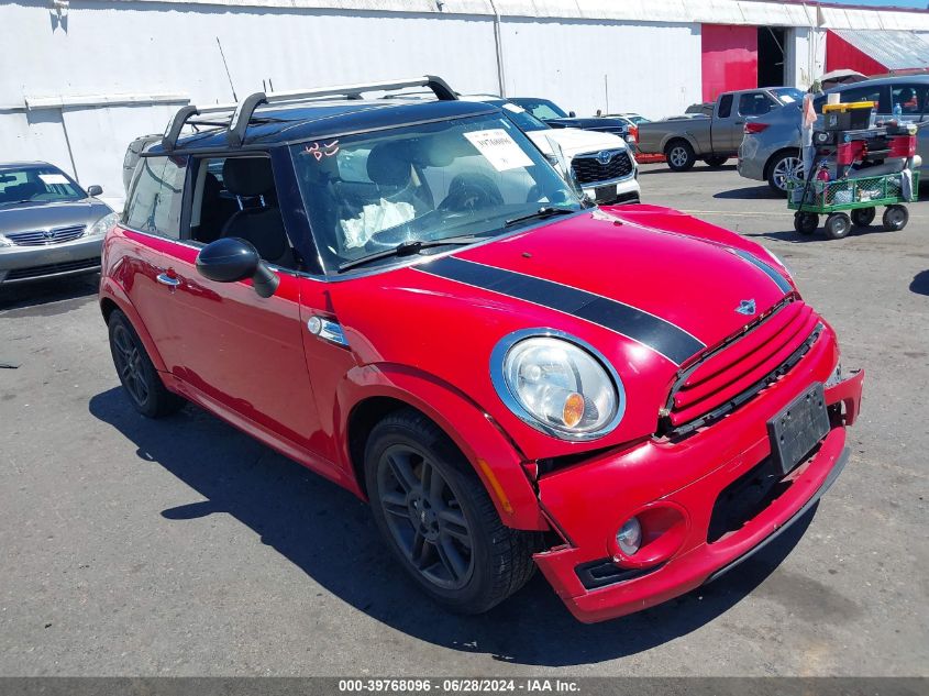 2011 MINI COOPER