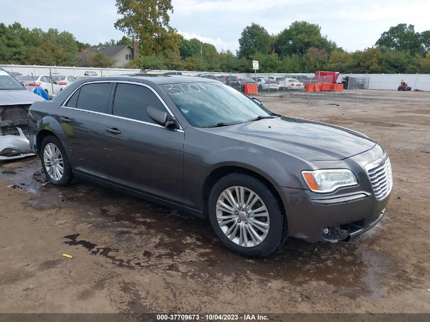 2014 CHRYSLER 300