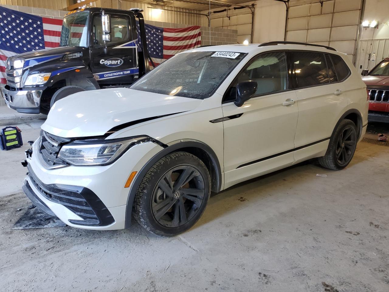 2023 VOLKSWAGEN TIGUAN SE R-LINE BLACK