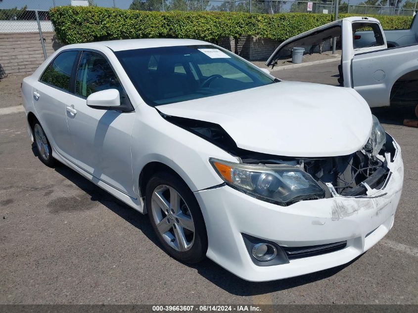 2013 TOYOTA CAMRY SE