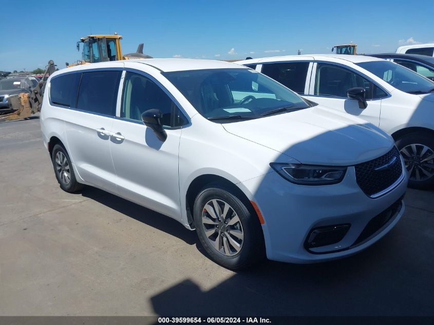 2024 CHRYSLER PACIFICA HYBRID SELECT