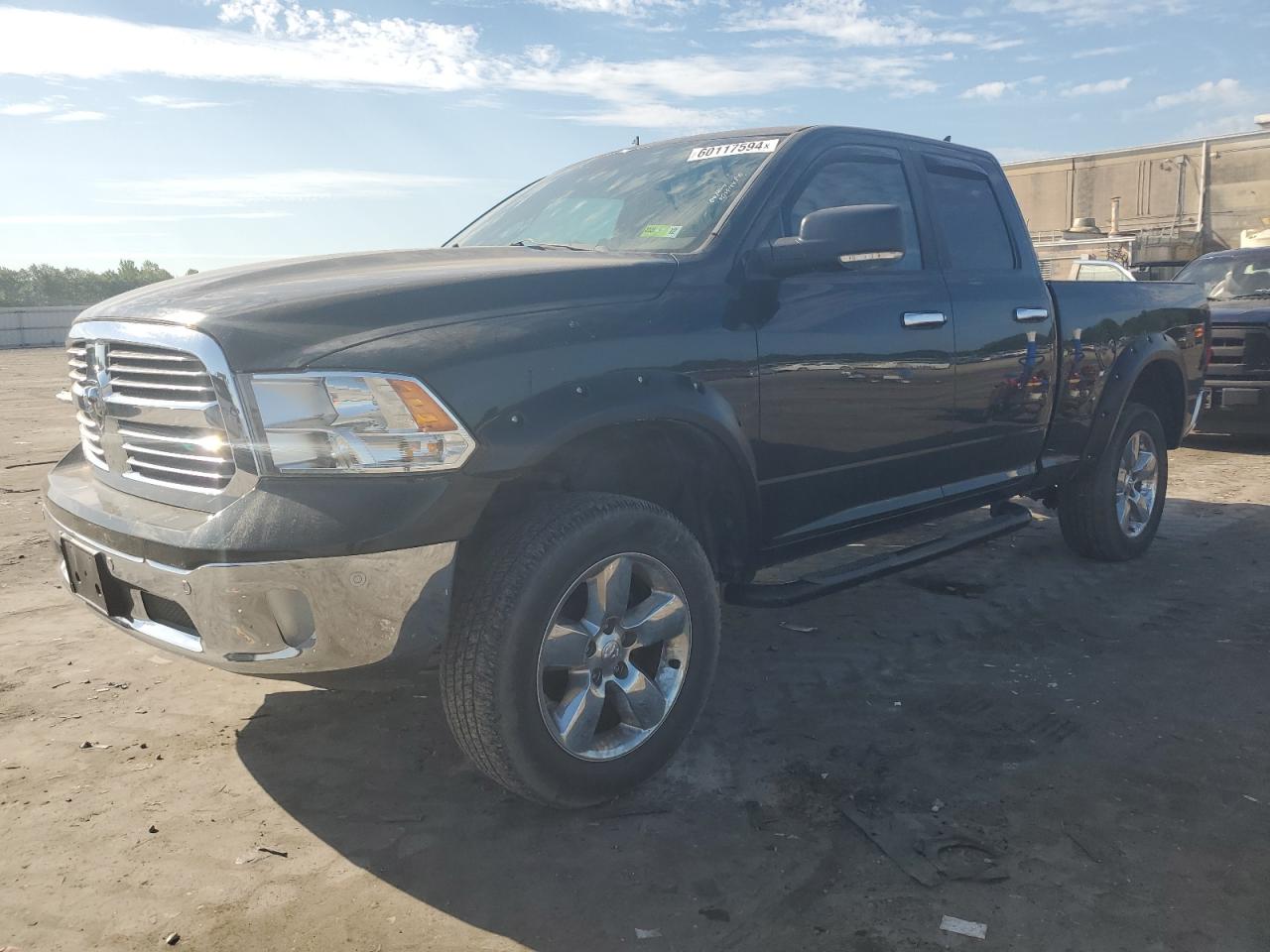 2015 RAM 1500 SLT