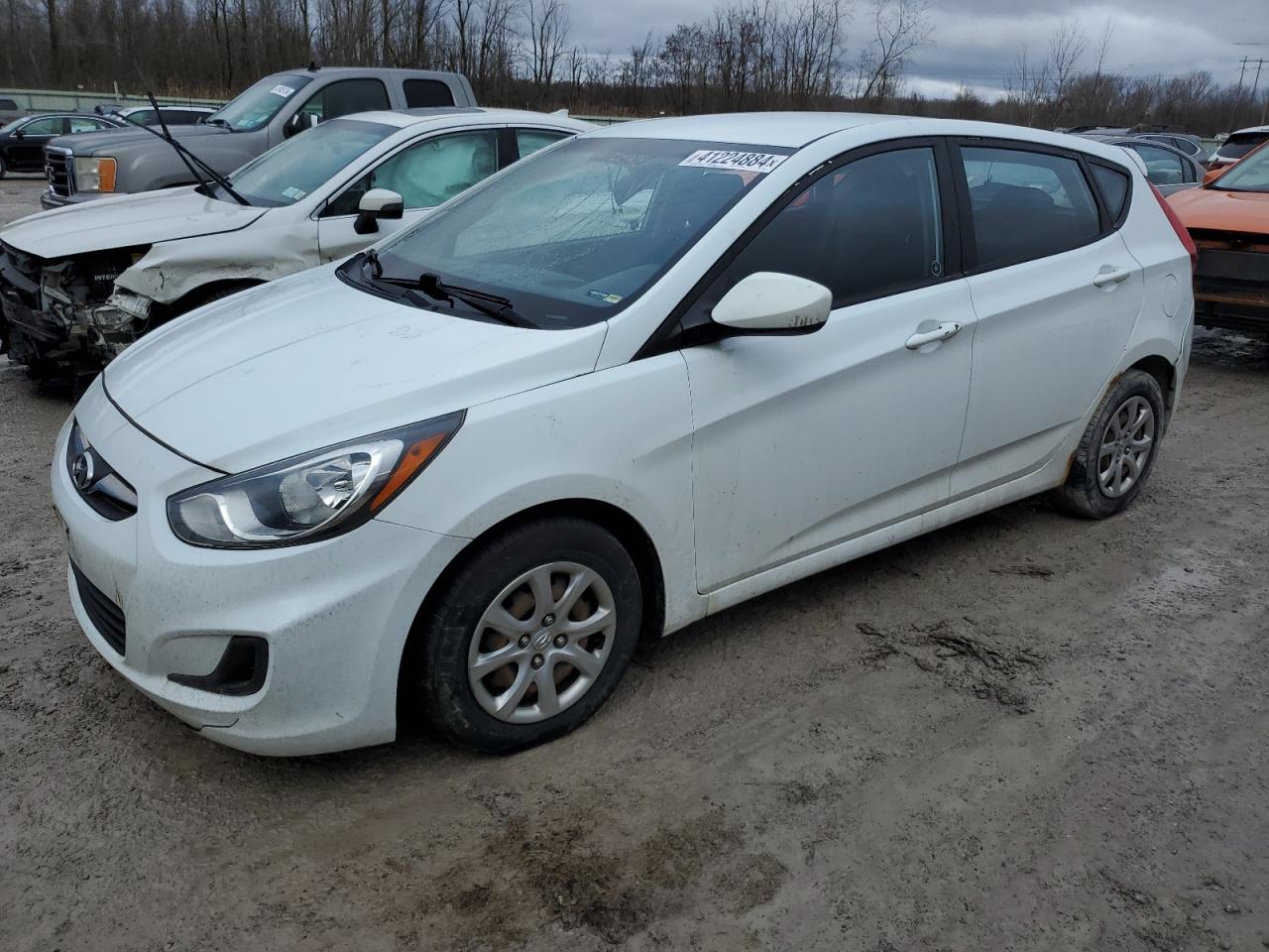 2013 HYUNDAI ACCENT GLS