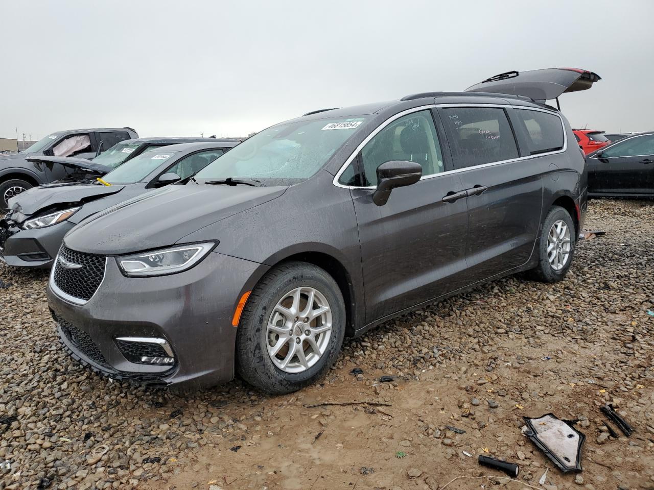 2022 CHRYSLER PACIFICA TOURING L