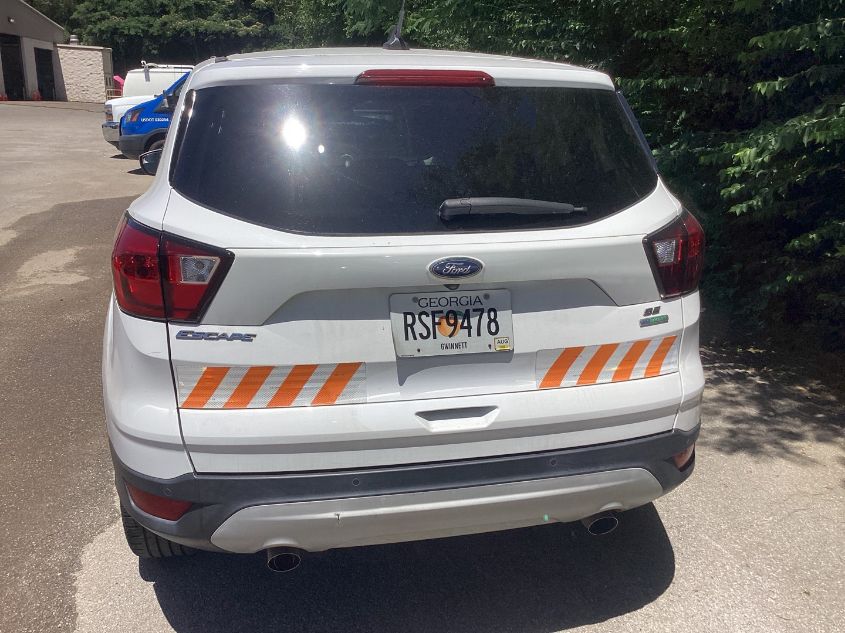 2019 FORD ESCAPE SE