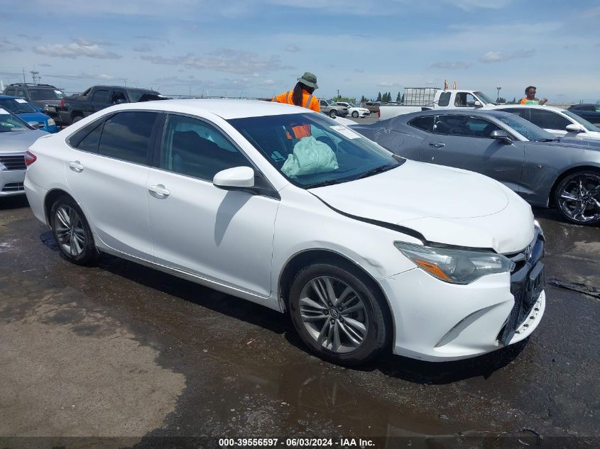 2015 TOYOTA CAMRY SE