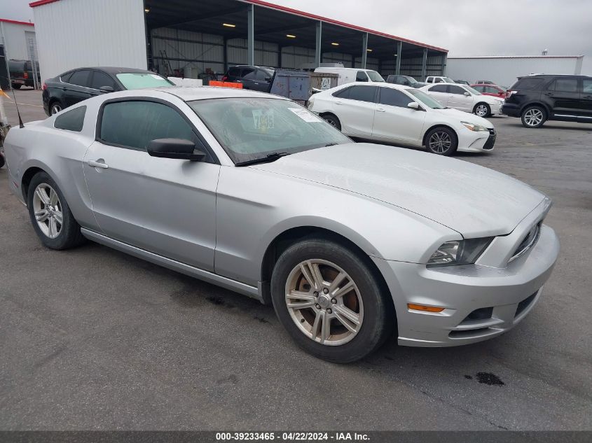 2013 FORD MUSTANG V6