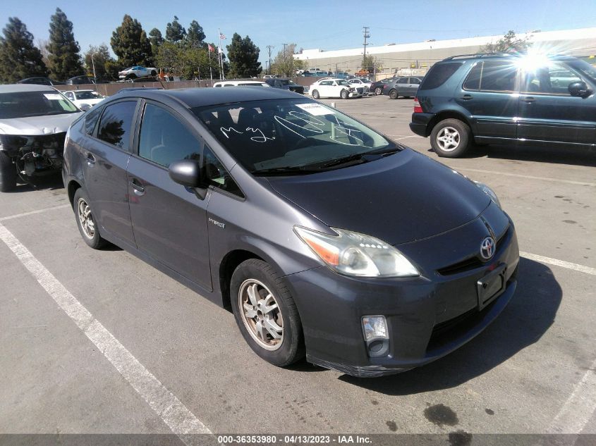 2010 TOYOTA PRIUS II