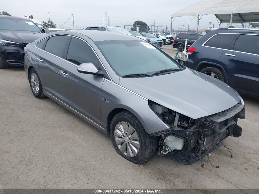 2017 HYUNDAI SONATA HYBRID SE