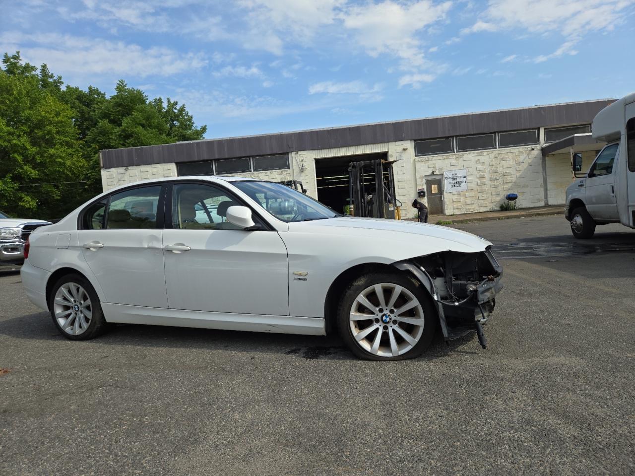 2010 BMW 328 XI SULEV