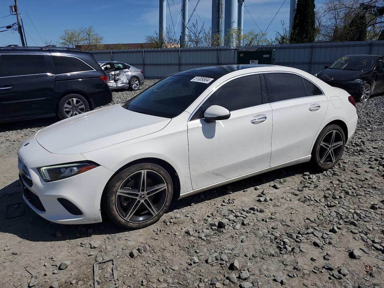 2020 MERCEDES-BENZ A 220