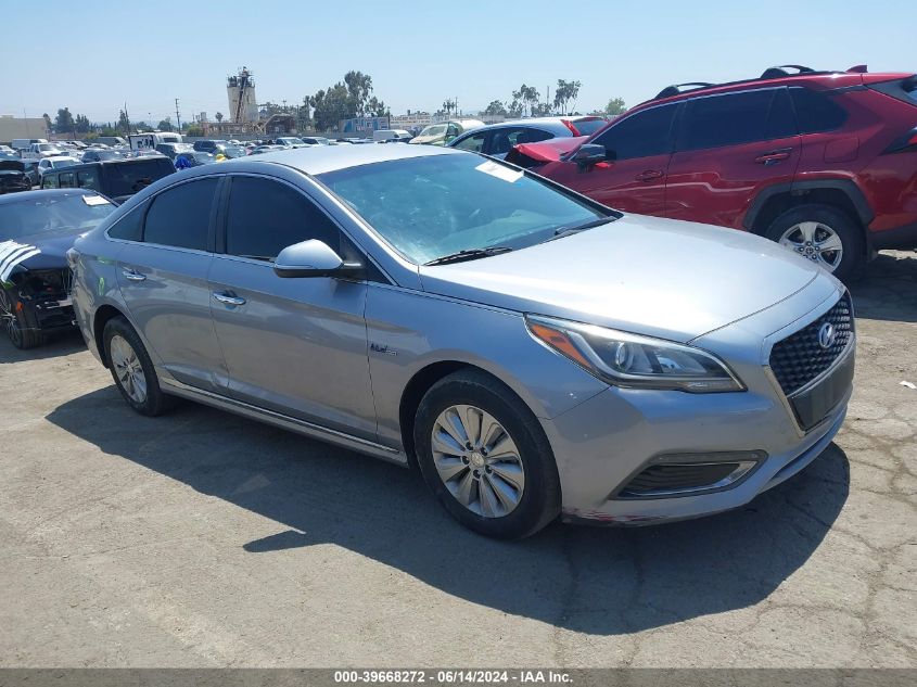 2016 HYUNDAI SONATA HYBRID SE