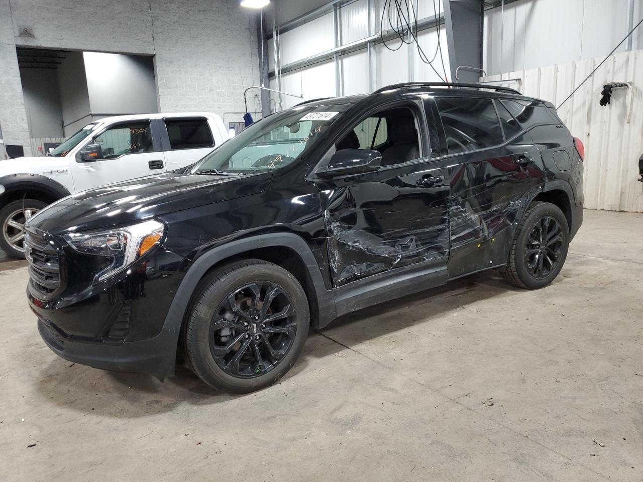 2019 GMC TERRAIN SLE