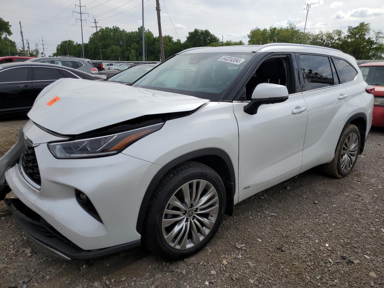 2022 TOYOTA HIGHLANDER HYBRID PLATINUM