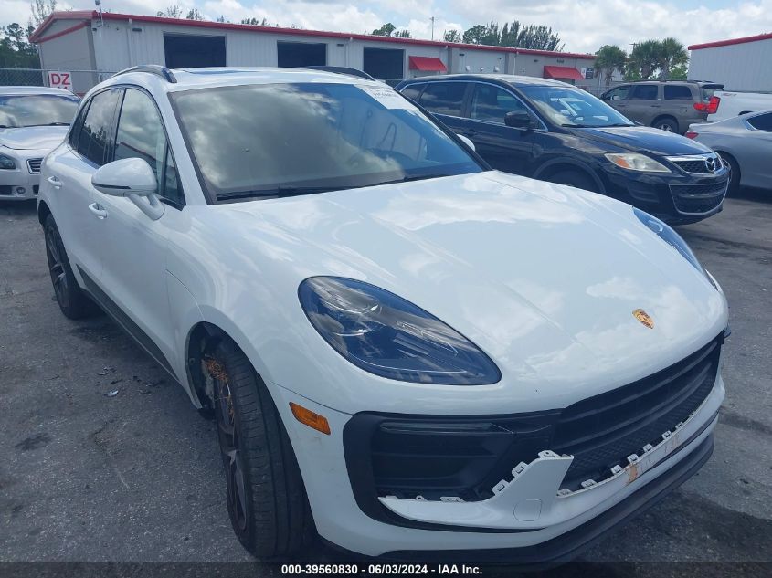 2022 PORSCHE MACAN