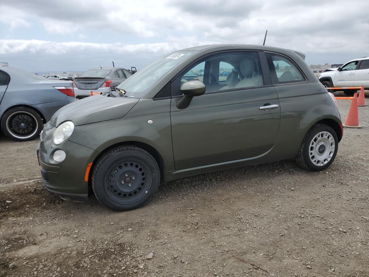 2013 FIAT 500 POP