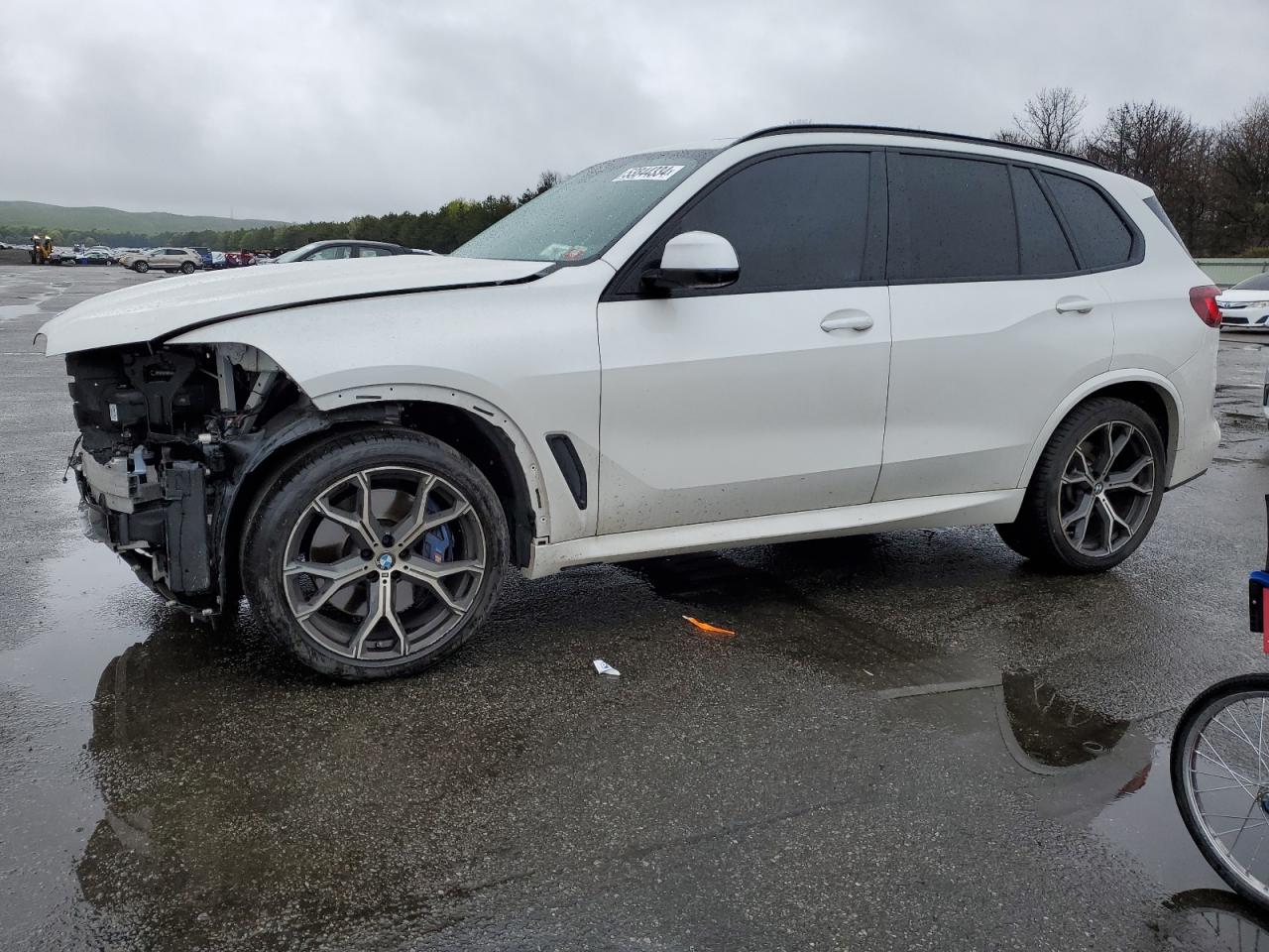 2022 BMW X5 M50I