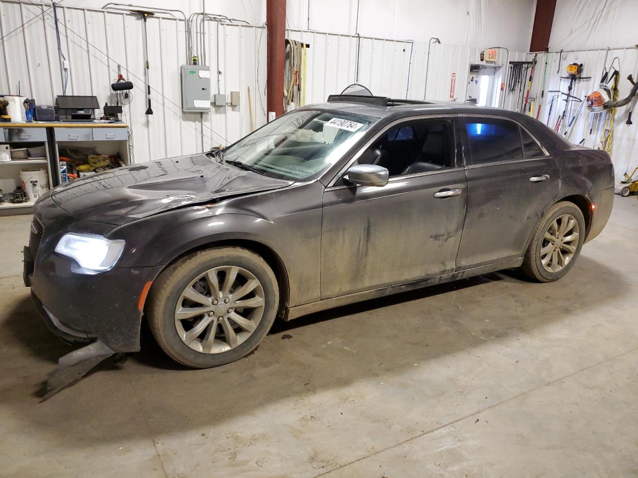 2018 CHRYSLER 300 LIMITED