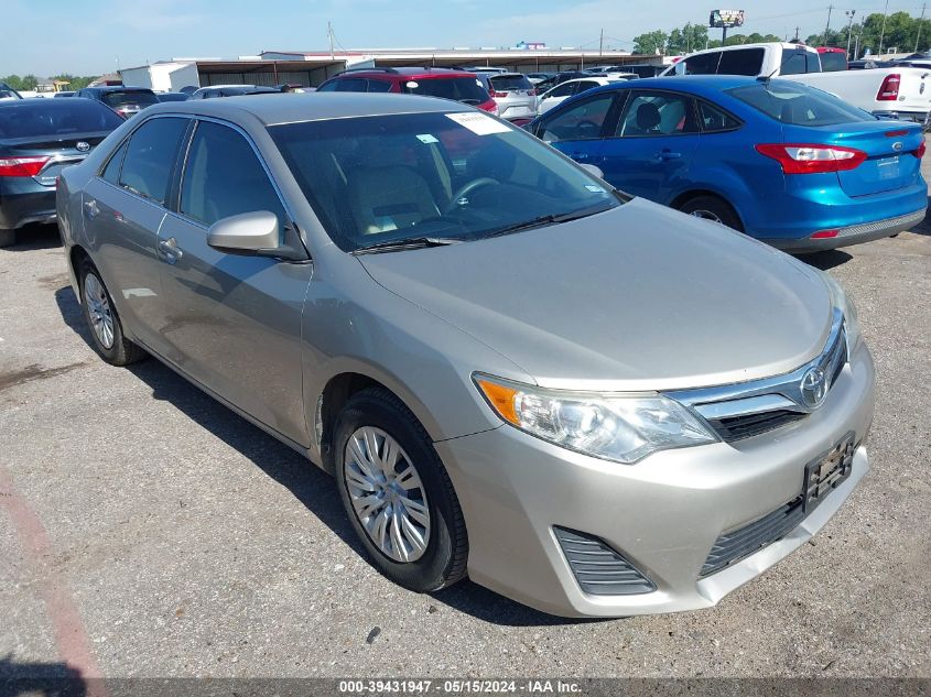 2013 TOYOTA CAMRY LE