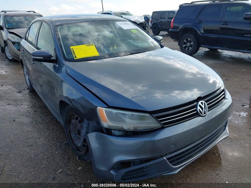 2013 VOLKSWAGEN JETTA 2.5L SE