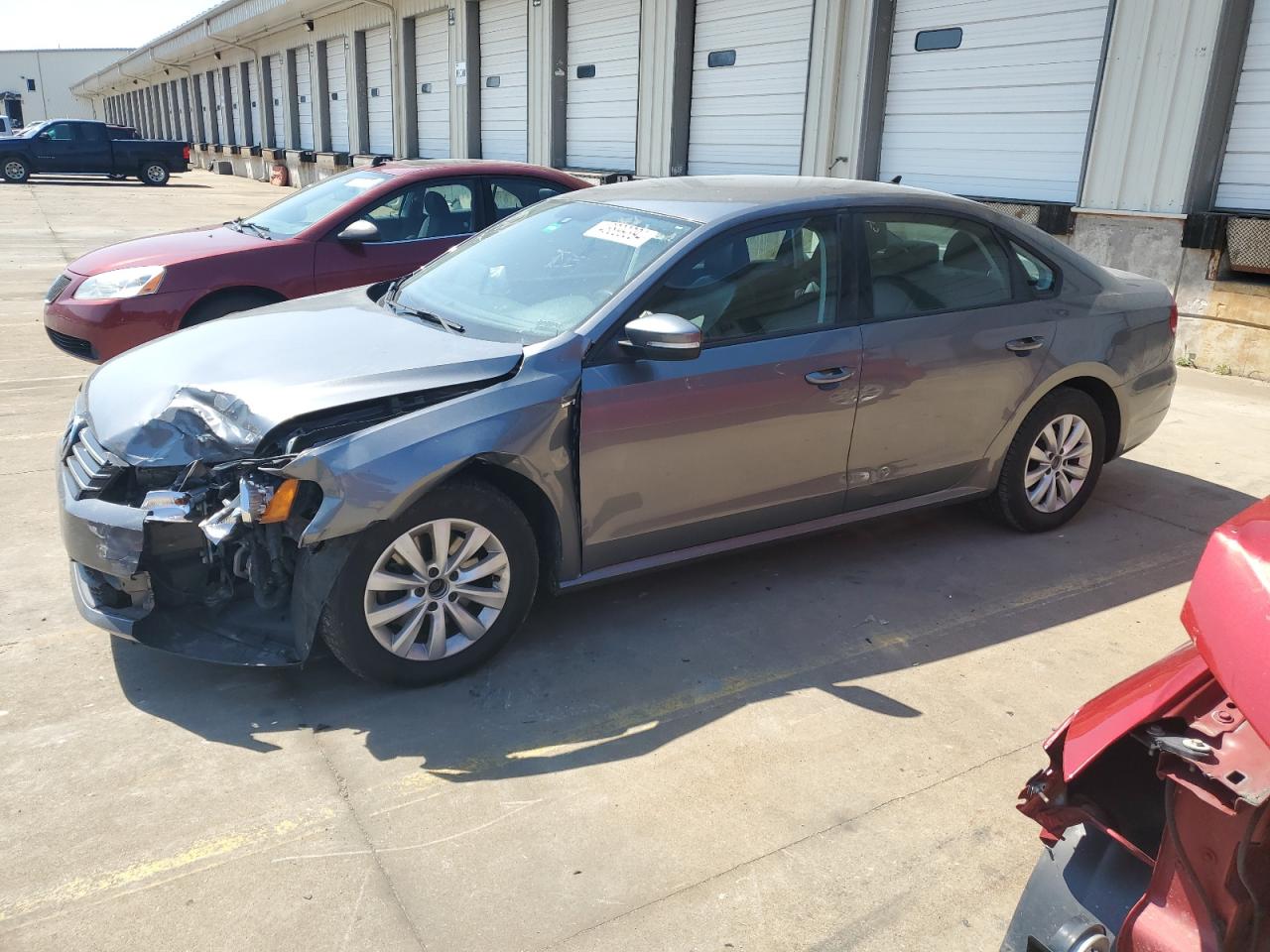 2015 VOLKSWAGEN PASSAT S