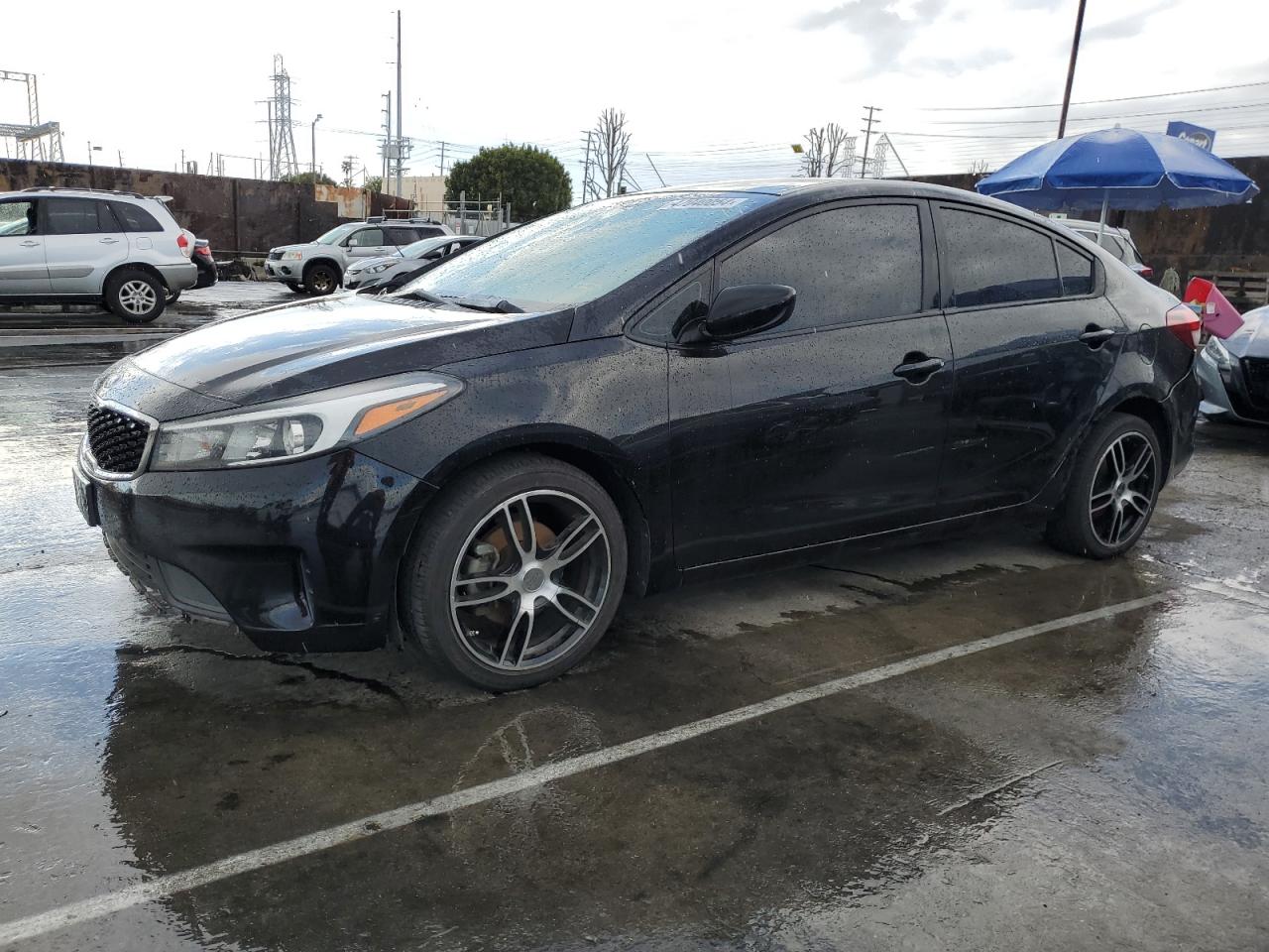 2017 KIA FORTE LX