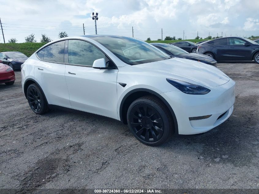 2024 TESLA MODEL Y