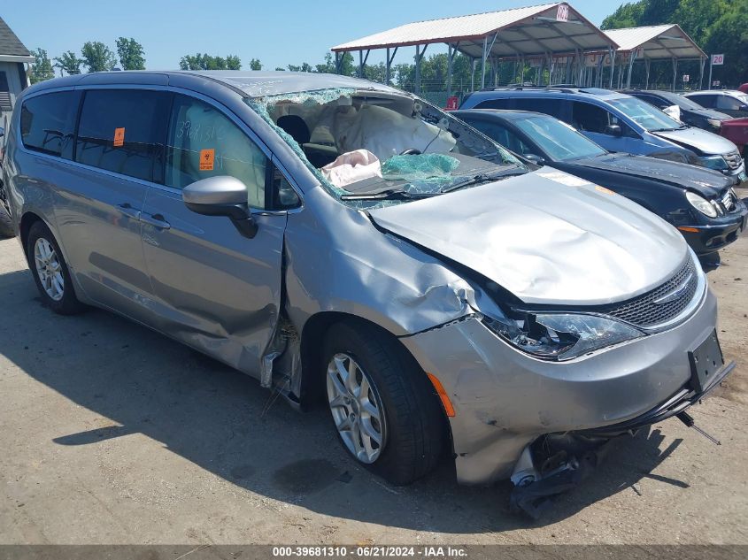 2020 CHRYSLER VOYAGER LX