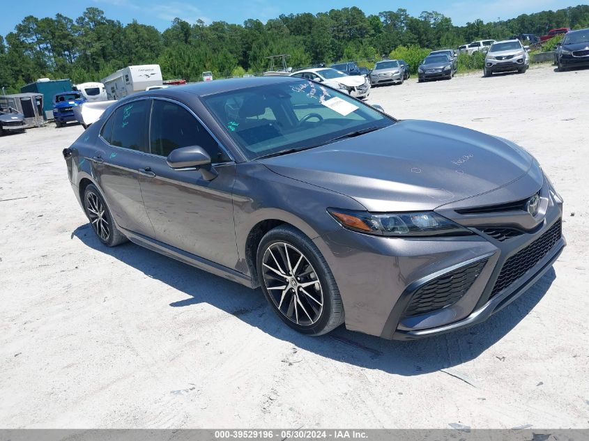 2023 TOYOTA CAMRY SE