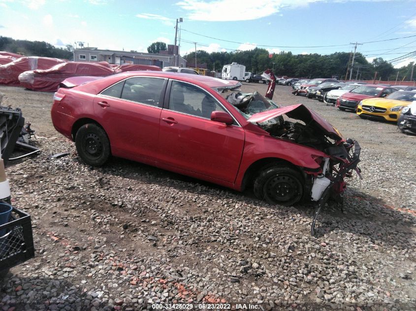 2011 TOYOTA CAMRY LE