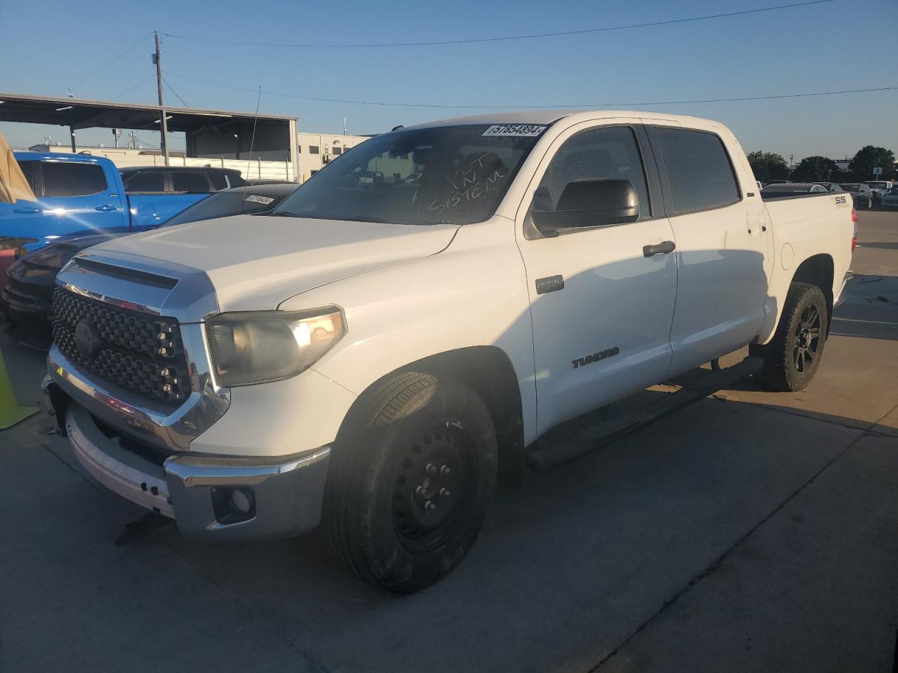 2018 TOYOTA TUNDRA CREWMAX SR5