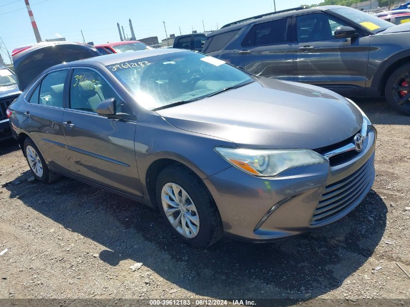 2016 TOYOTA CAMRY LE