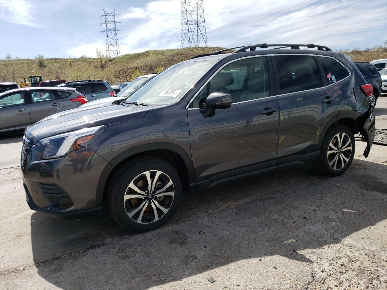 2023 SUBARU FORESTER LIMITED