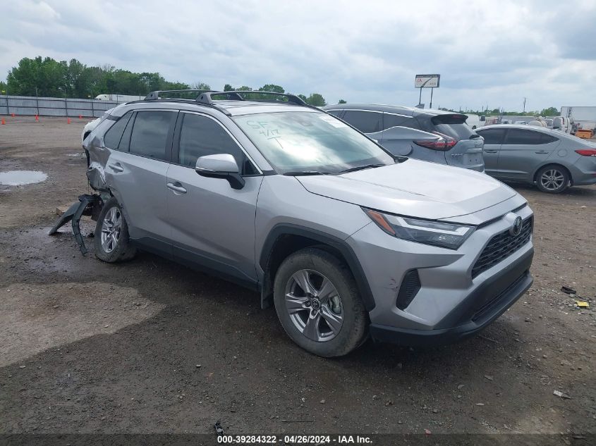 2023 TOYOTA RAV4 XLE