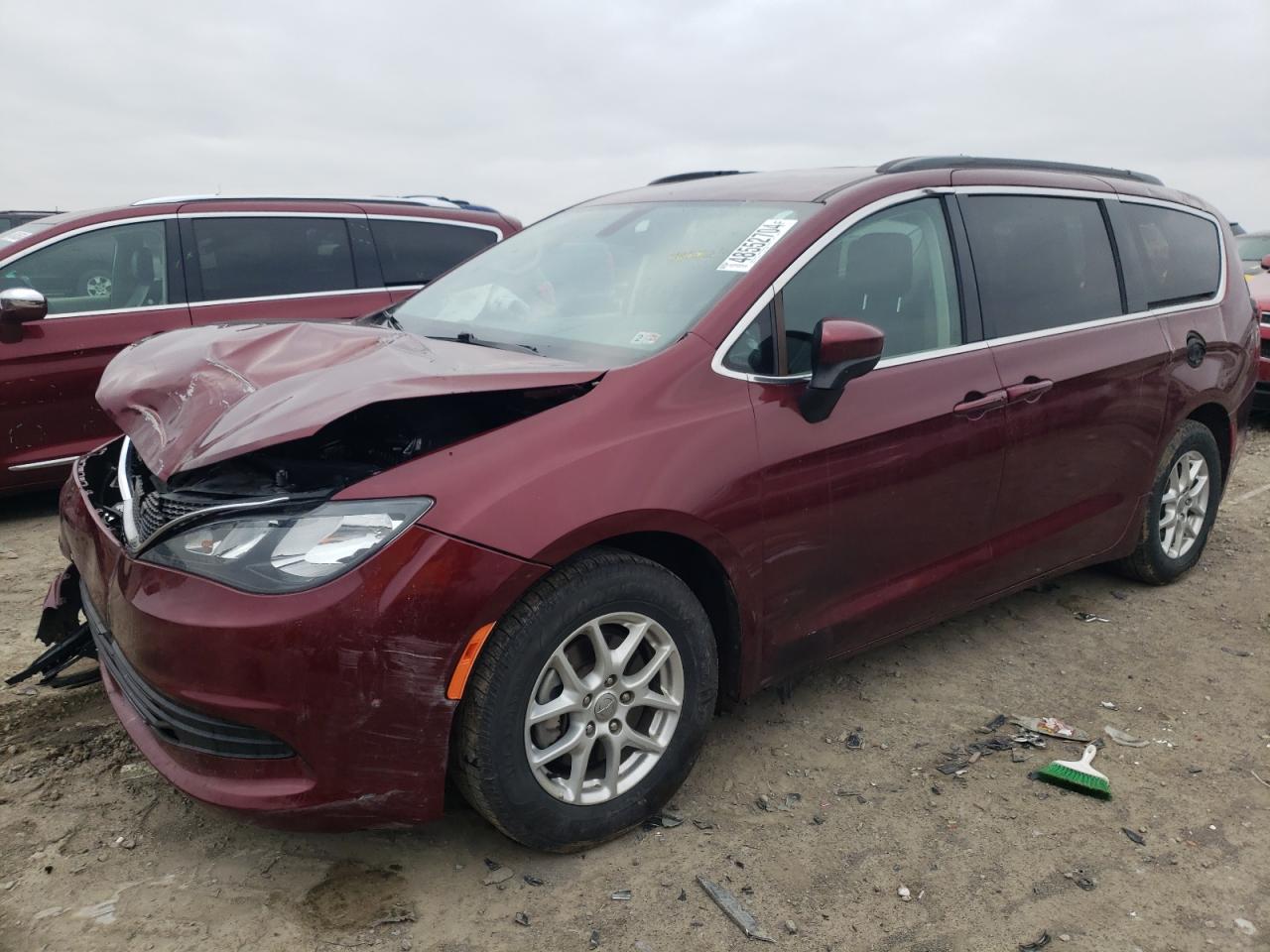 2020 CHRYSLER VOYAGER LXI