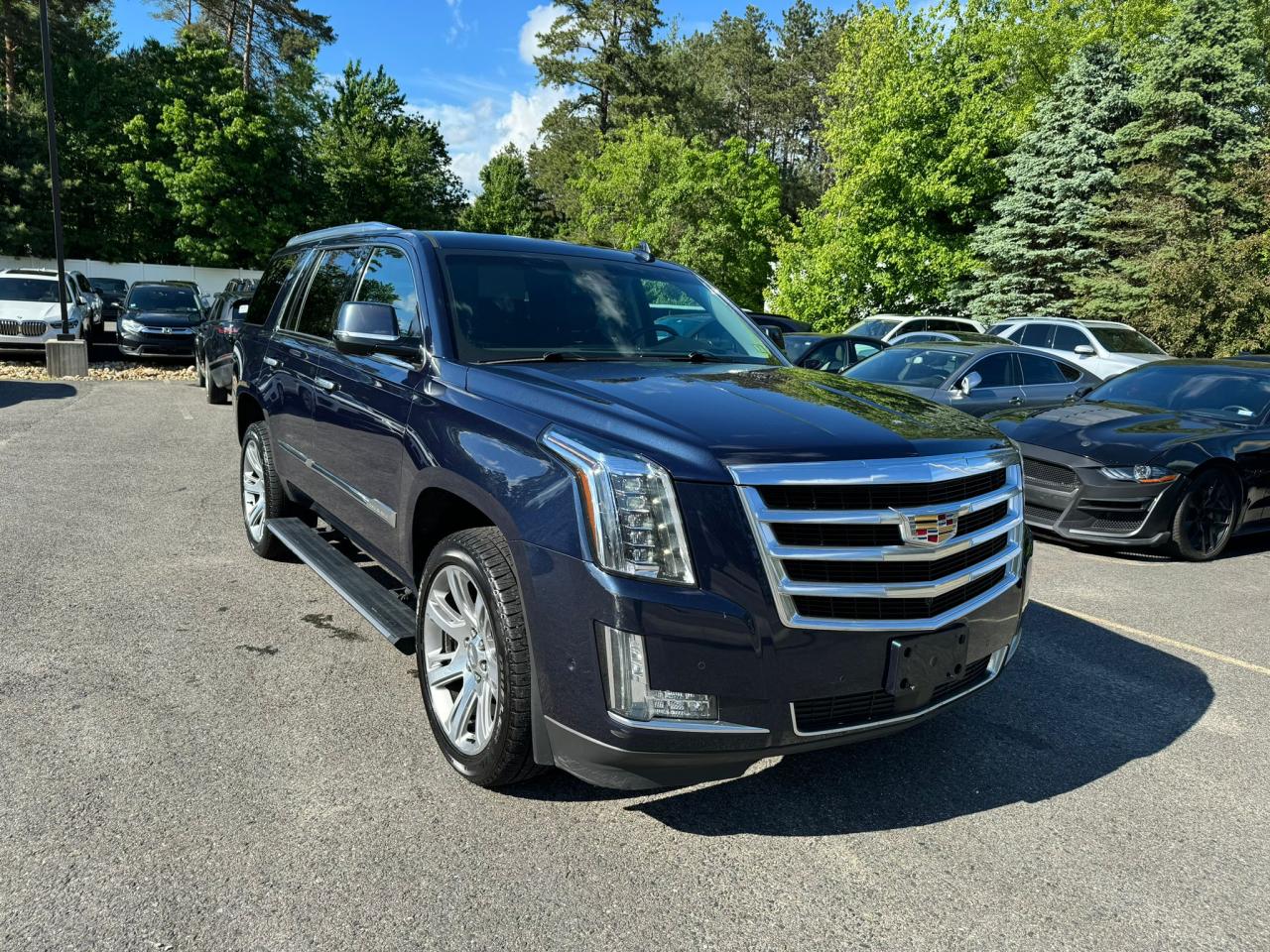 2017 CADILLAC ESCALADE PREMIUM LUXURY